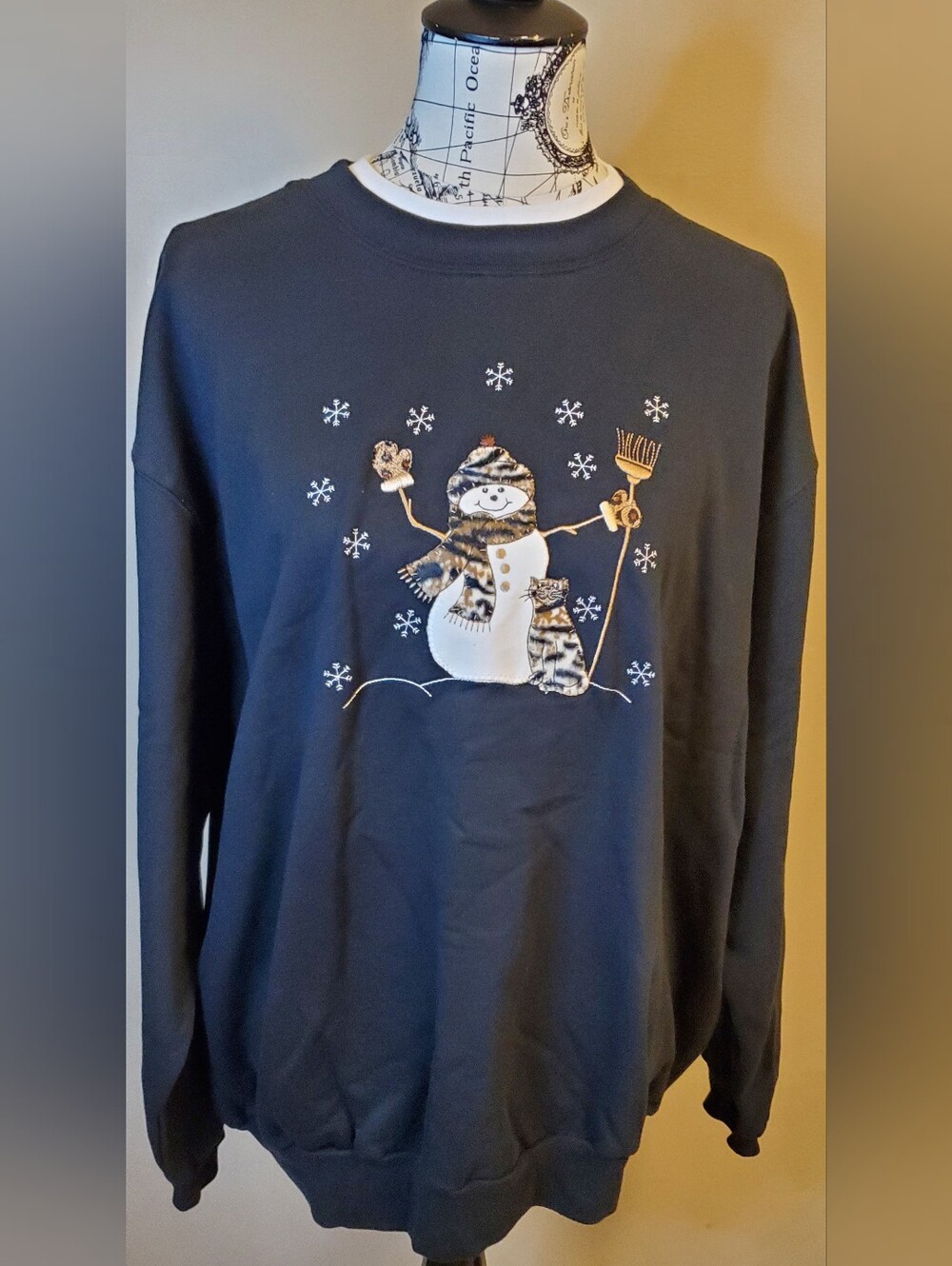Morning Sun Women 2XL Black Snowman Cat Applique Sweatshirt Grandmacore Winter